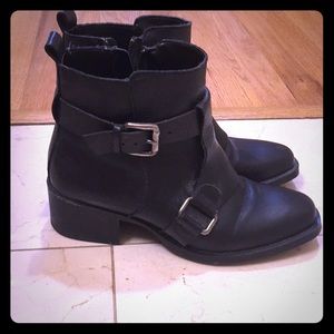 Zara Moto boot black ankle length